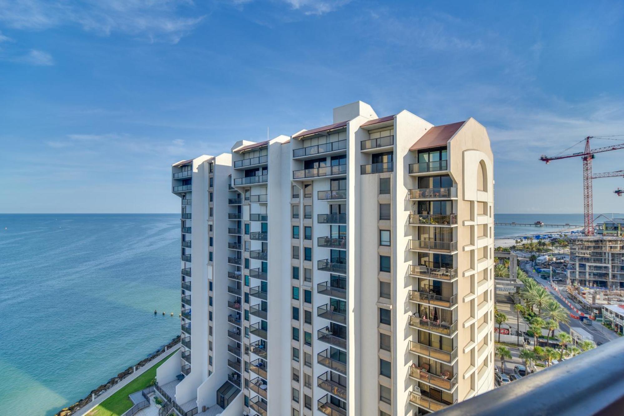 Oceanfront Condo With Balcony And Stunning Views! Clearwater Beach Exterior foto